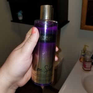 Victoria secret body wash